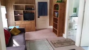 Lily's Hideaway - Image 4