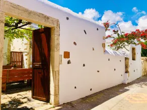 Avli Traditional Home with Private Jacuzzi - Image 4