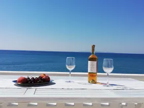 Balcony on the sea - Image 4