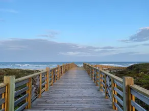 Lively Beach 1BR2BA Suite - Sleeps 4 - Image 5
