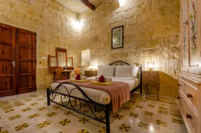 300y/o Gozo Villa with 2 Pools + Incredible Garden - Image 2