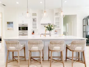 Sienna Lee Gardens: A Beautifully Renovated Home - Image 5