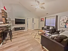 Middle of Wrightsville Beach and Downtown! - Image 3