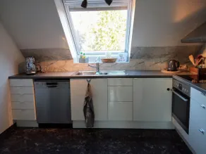 Designer daughter's loft living at Hamburg's gates - Image 4