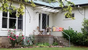 Immerse in country life | Ravenswood Farmhouse - Image 5