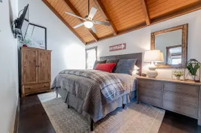 Hottub Ski InOut Renovated Chalet Lower Tyro Slope - Image 5