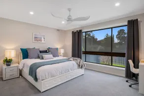 AIRCON's Lux 4 BEDROOM's Lake CBD Gym PUB WiFi - Image 3