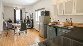 (B1) Spacious 2 bedrooms - Downtown - Image 2