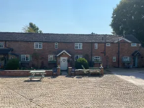 Barn Cottage - Image 2