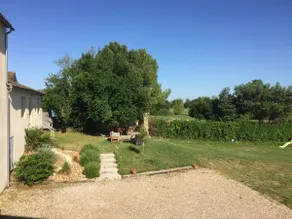 Bordeaux Area 4-star House: Rest, 1 ha park, pool - Image 3