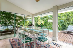 Luxury 300 meters from the beach in Jurerê Internacional - Image 5