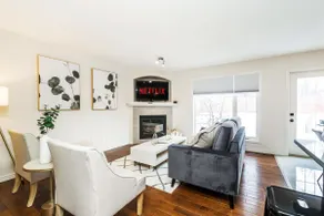 *Spa Oasis Home*Hot Tub*King Bed*BBQ*Garage*Pets! - Image 3