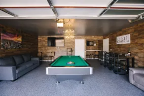 Spacious Sleeps 20 with Heated Pool & Game Room by Uptown Dallas - Image 4