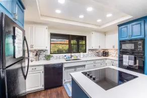 A Cozy Sedona Getaway with Expansive Views - Image 3