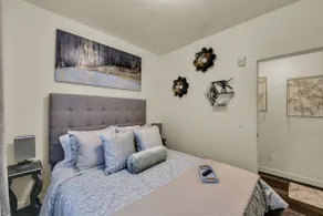 ⭐️Private Luxury Apartment⭐️Clean⭐️Fast WiFi⭐️ - Image 3
