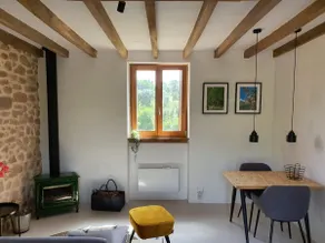 Little quiet authentic renovated gem in Morvan - Image 2