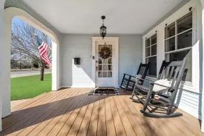 The Jefferson House - Image 2