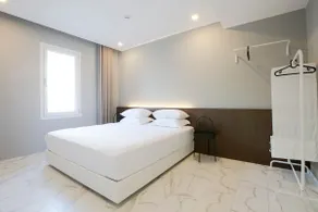 AEGEAN Apartments Cesme - Suite Superior Room - Image 4