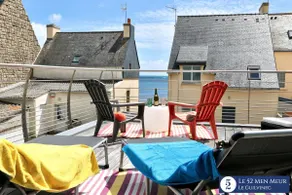 30 m² terrace with a view of the sea, 40 m from the beach and 300 m from shops - Image 3