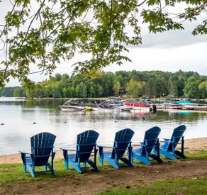 Muskoka Night Dreams Enjoy 3 King Beds - Image 4
