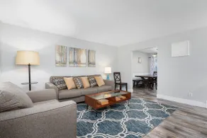 Swanky - 3 bed - 2 bath - sleeps up to 8 - Image 3