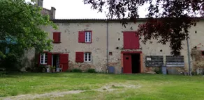 Renovated country house. *Motorcycle and bike garage* - Image 2