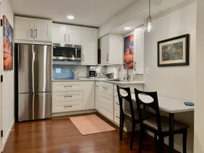 Private Guest Flat in Berkeley Hills Home - Image 2