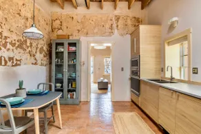 Barrio Viejo Downtown Adobe - KING Bed + Patio + Free Parking - Image 5