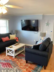 Beach Retreat is a 3 bedrooms2 baths beach house. - Image 5
