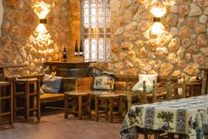 Country House in a Winery. La Posada de Vitis - Image 5