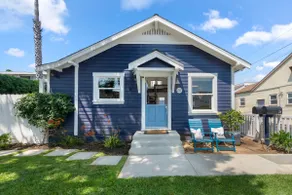 Two Bungalows! HB 1/2 Mile Sand-Pier-Main-Pac City - Image 2