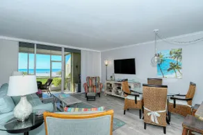LaPlaya 106A-Beach front! Just steps to the white sand and turquoise Gulf of Mexico. - Image 4