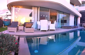Villa Sabina with a hot water pool - Image 3