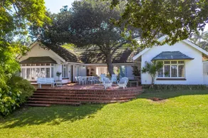 Kwa Thibi Cottage Sleeps 14-with inverter - Image 3
