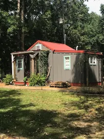 The Cozy Carter Cabin - Image 3