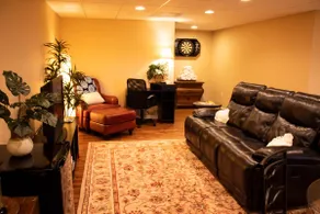 Private Guest Suite Near VT and RU - Image 4