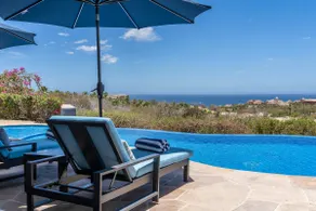 Gorgeous Views, 2 Masters, 3 more En Suites - Image 2