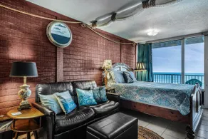 Cozy ”DIRECT” Ocean Front ! Calling all Pirates - Image 4