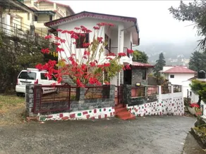 White House in Nainital - Mountain View - Image 2