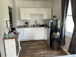 Hidden Gem! Stunning Mod. Farmhouse Studio - Image 3