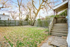 Radiant Updated Ferndale Bungalow - Image 4