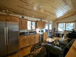 Views, Gameroom, Spa, Pet-Friendly, AC, EV Charger - Image 2