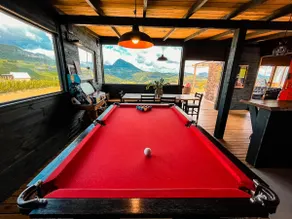 Chalet with heated pool and amazing view - Image 4