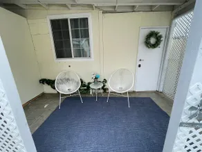 Cozy Guest Suite in Riverside (private entrance) - Image 4