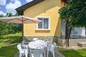 Villa Magnolia with pool - Image 4