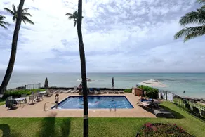 Top Floor! Direct Ocean View! Vaulted Ceilings! - Image 2