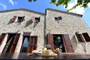 Villa Antorrita Farmhouse, infinity pool, ensuite - Image 5