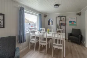 Cozy House By The Fjord In The Heart Of Lofoten - Image 4