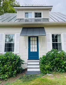 Cozy Country Getaway in the Heart of Upperville - Image 2