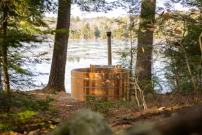 The Loon Nest, Waterfront Lake House, Wood Hot Tub - Image 2